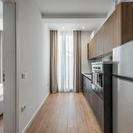 Orange -fully Equipped Full View Brand New Center * Durrës