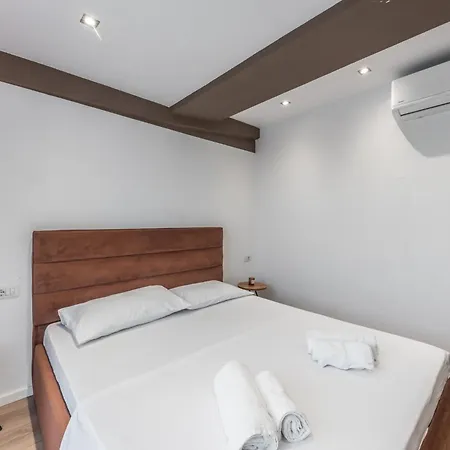 Orange -fully Equipped Full View Brand New Center Apartment *